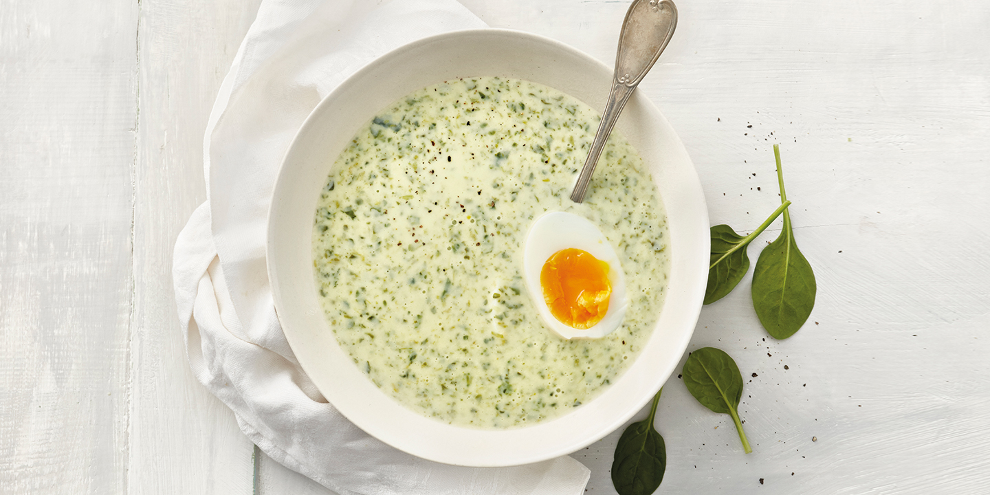 Pinaattikeitto kananmunalla